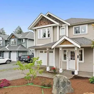 Apartment 1 Bedroom In Langford. Victoria